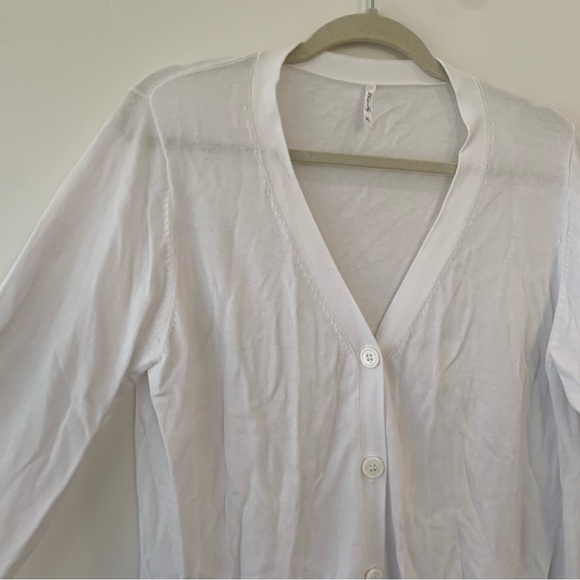 Bamboo Sweater - Picture 1 of 6